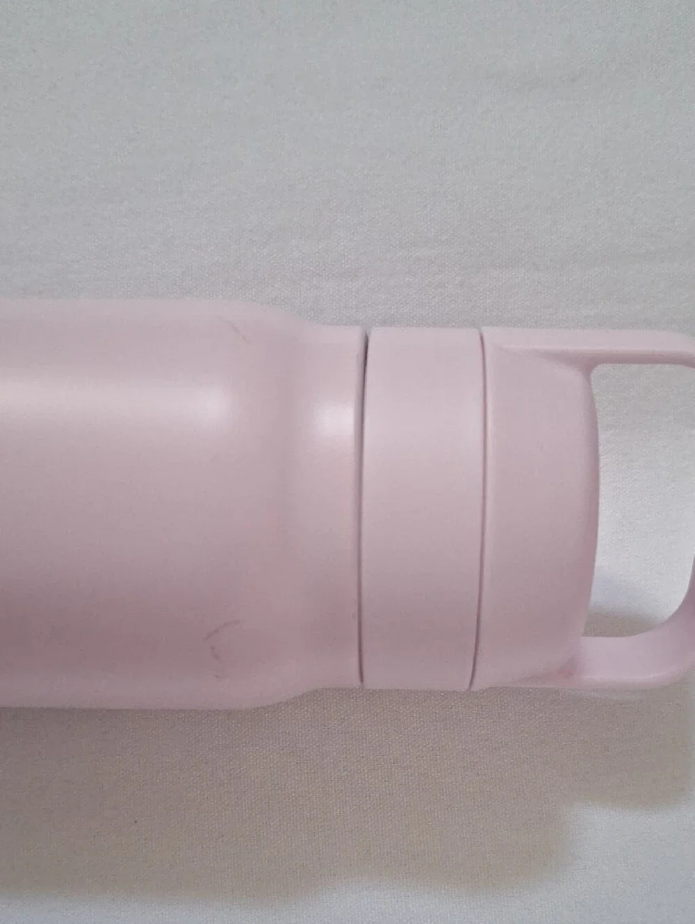 Uniqlo Pink & Sage Matte Insulated Bottle Pair